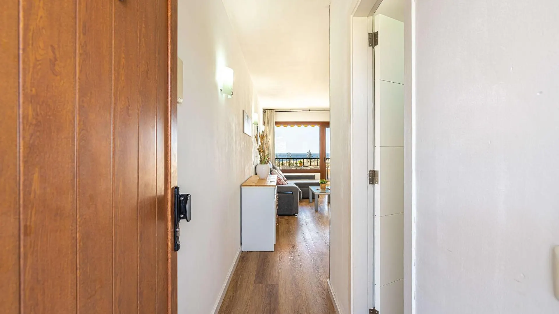 ארונה As De Casas - Achacay Apartment With Sea Views And Pool 0*,