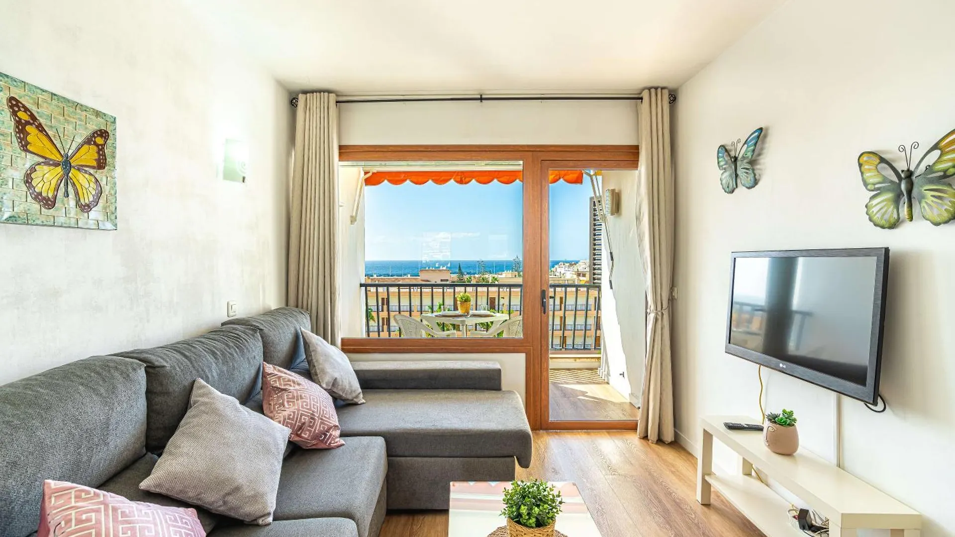 ארונה As De Casas - Achacay Apartment With Sea Views And Pool 0*,