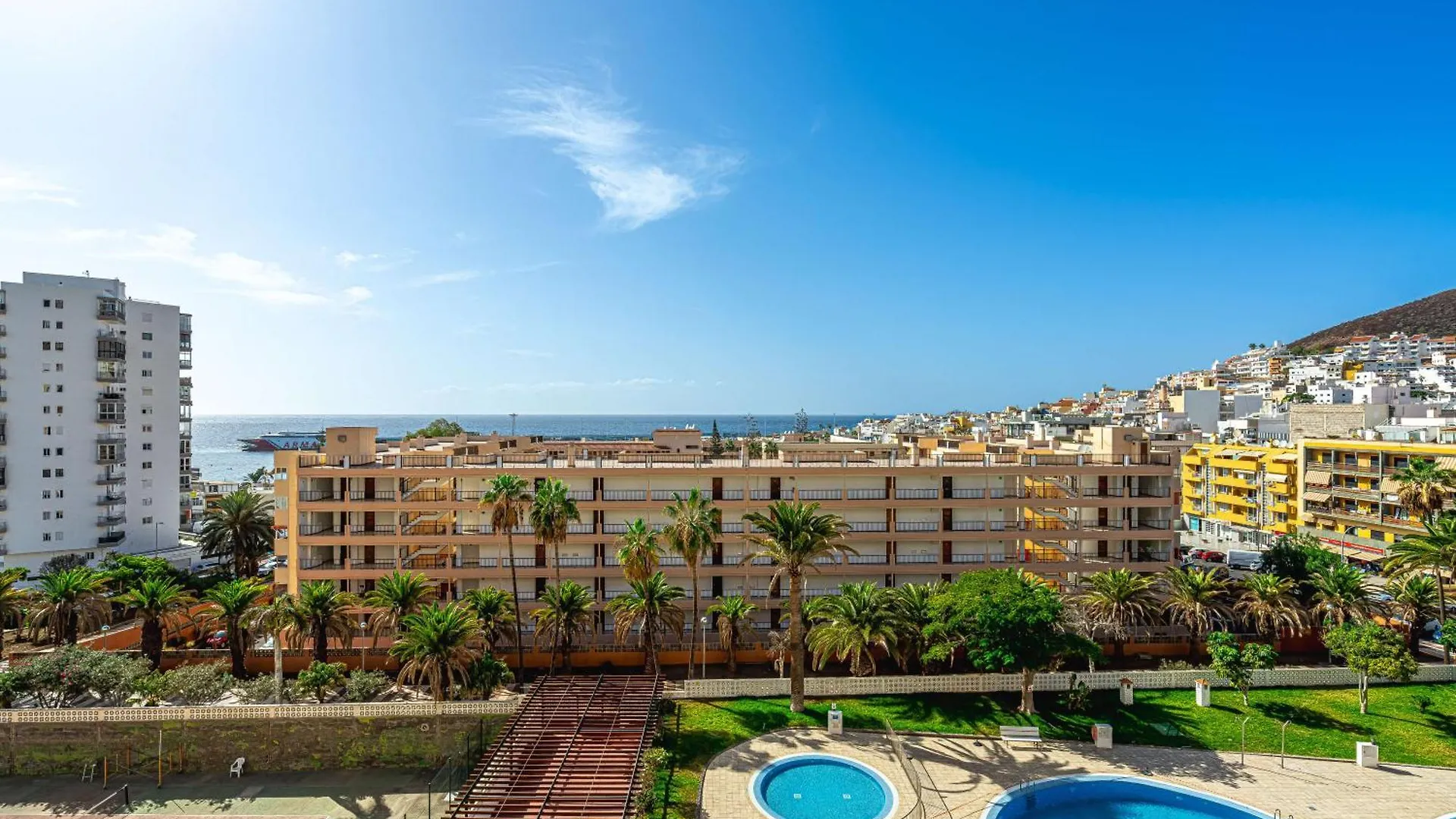 ארונה As De Casas - Achacay Apartment With Sea Views And Pool 0*,  ספרד