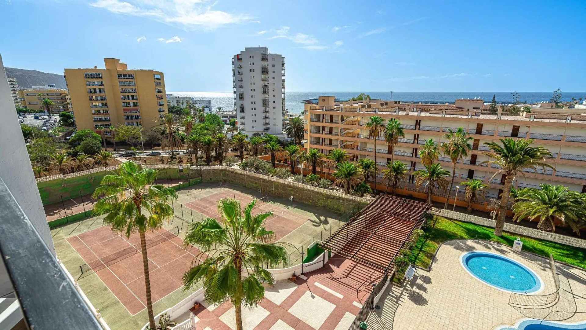 ארונה As De Casas - Achacay Apartment With Sea Views And Pool
